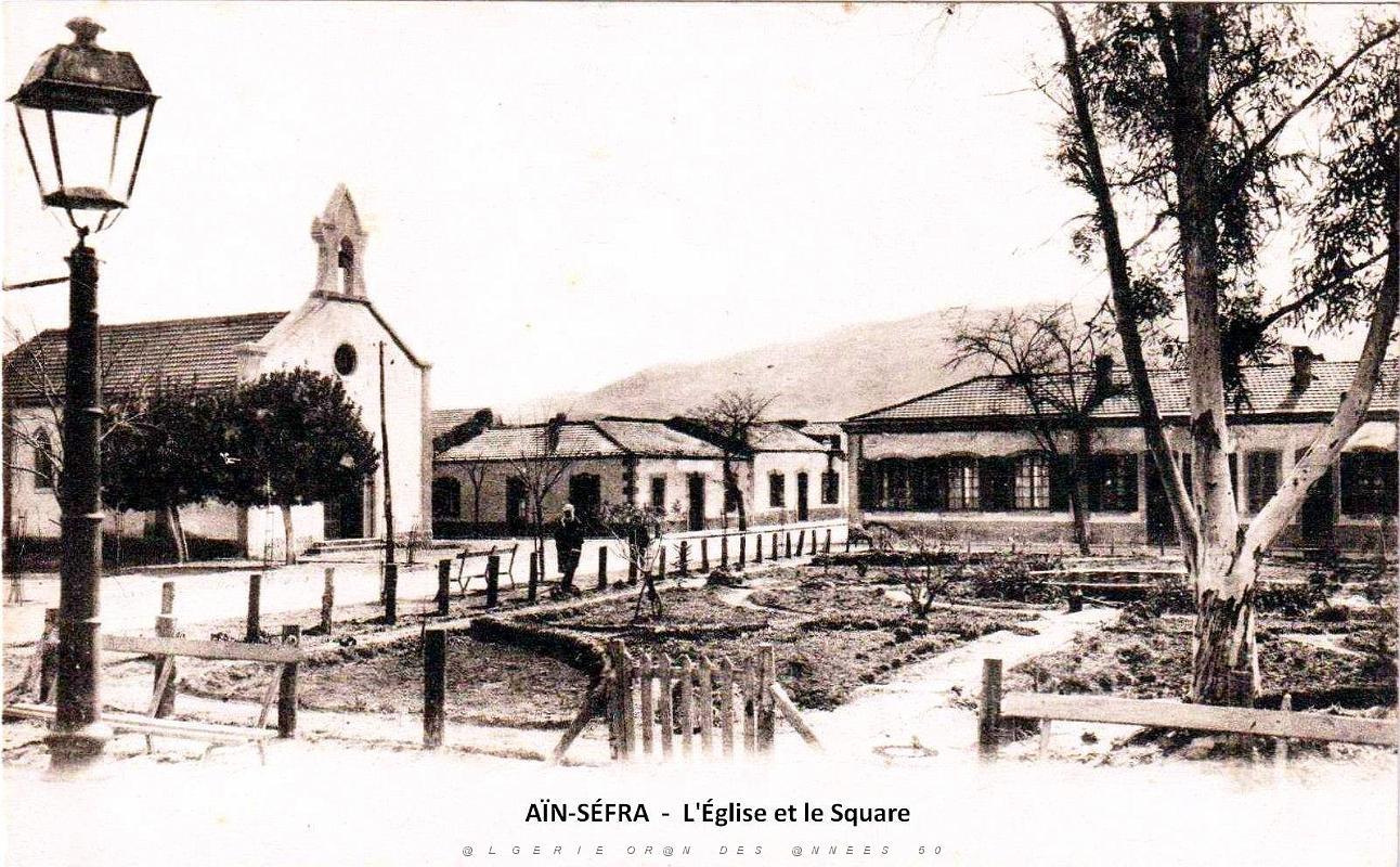 Ain-Sefra - Eglise et Square.jpg